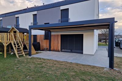 Premium nadstrešek za teraso z edinstveno zasnovo